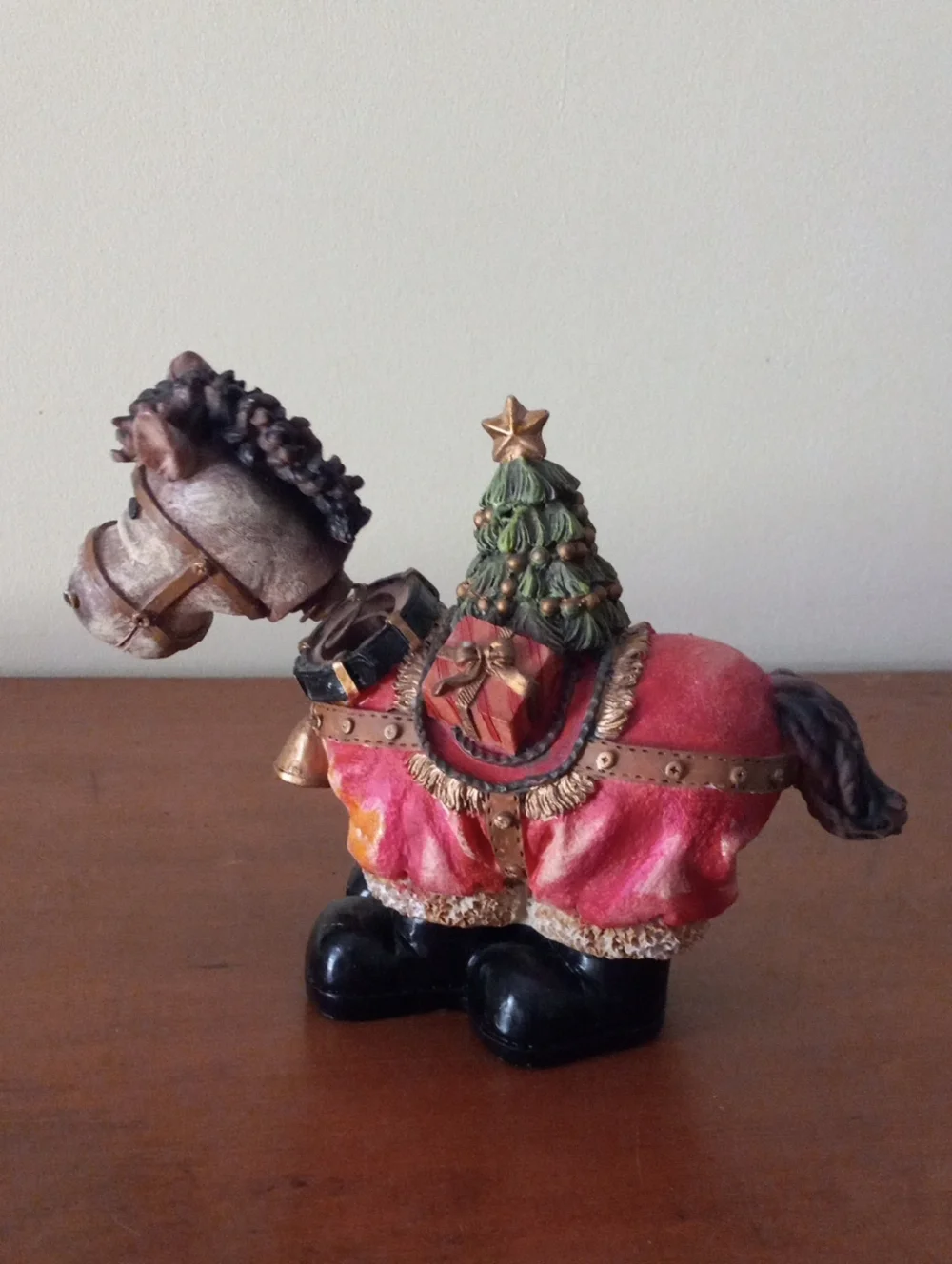 Whimsical Christmas Horse Bobblehead Figurine with Tree & Gift - Holiday Decor